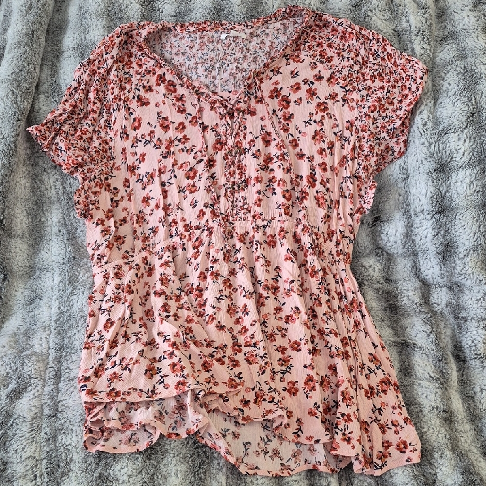 Maurices  🖤 Pink Floral Blouse (224)